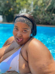 BigAssBBW26のPublicの 5枚の写真