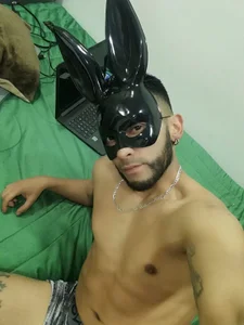 rolobotのun conejito blackの枚の写真