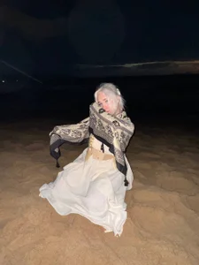 LuxureMia Public 사진