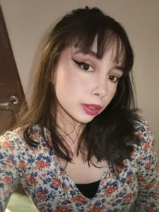 Julieta_Shelby Give me lots of love 💘🥺 Pic 5
