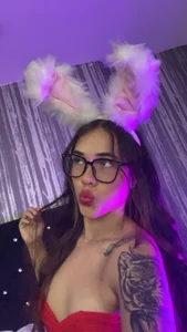 Adynrousse🐇🐰🫠图片 2