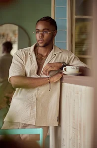 AdonisKnight kullanıcısının At coffe shop albümü -  4 fotoğraf