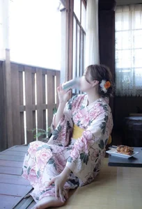 umiumi-xx's XXX Nude Photo 3