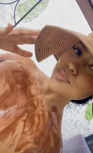 Kittybrown18 kullanıcısının 🍫Body covered with chocolate 🍫 albümü -  fotoğraf