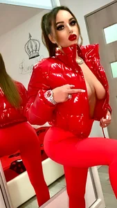 MissAmeliaa Sexy red Bilde 5