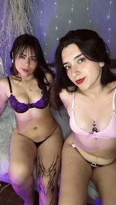 GIRLS-LESBI-HOTT Celeste y perla 🥵😈💦🍁 صورة واحدة|GIRLS-LESBI-HOTT Celeste y perla 🥵😈💦🍁 صورتان|GIRLS-LESBI-HOTT Celeste y perla 🥵😈💦🍁  5 صور|GIRLS-LESBI-HOTT Celeste y perla 🥵😈💦🍁  5 صورة