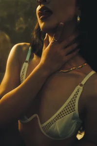 miss__charlotte7 White.. but not innocent at all 😏 Kuva 6