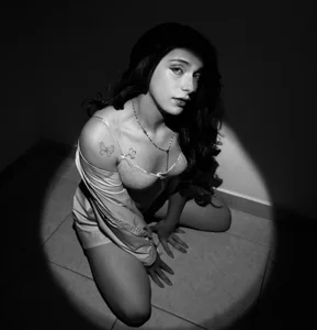 emilybeear Public Pic 2