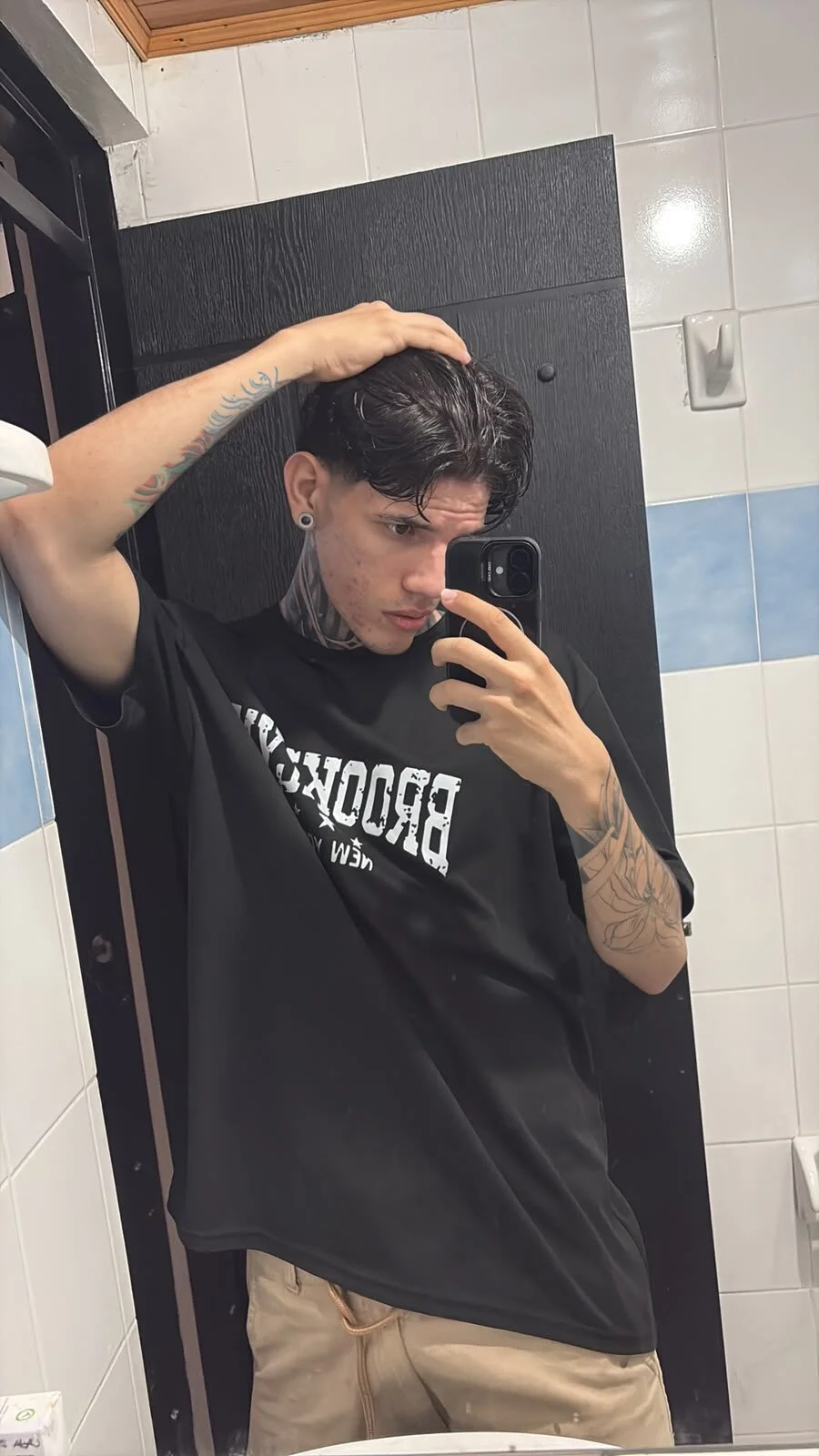 Foto em tendência de David__Huge 7097