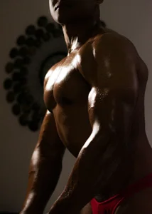 AnthonyWhite24 OIL BODY Foto 2