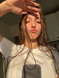 CatherynEves a little of me!!! Pic 3