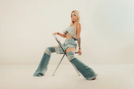 I’d be obsessed too od HannaConnor_  snímek