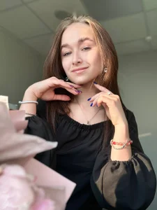 Julie_Lamb Public Bilde 7