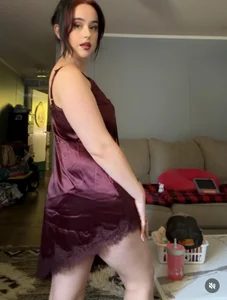salem_in_the_woods's Sexy Me Sex Photo 3