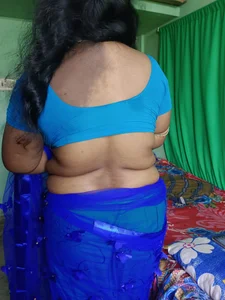 PRIYA-BHABI@xh's photo