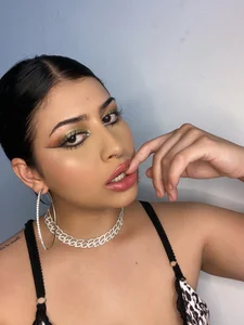 Bombon_Cambell Public Pic 5