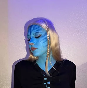 LanaLivee Do you like my makeup? slika 2