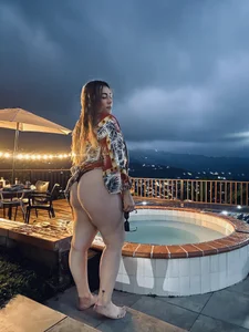 _BellaSmith_ knowing places🍃 Billede