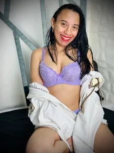 Zdjęcia Lunahot68 😈 Sweet on the outside… but I burn with desire inside 🔥:  5