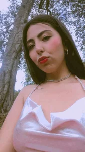 chanelhot65 Kiss Foto