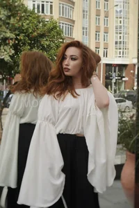 TinaBrook I dazzle the city with my beauty Pic 3