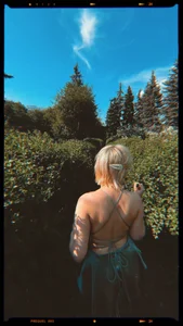 lilly_Cherry_ Outdoors♥ Pic 2