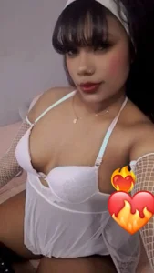 Public de AdaraSmith1  2 photos