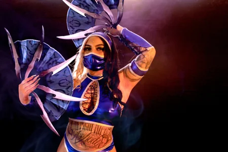 CloeeBeckam kitana Pic 2
