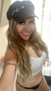 LARIANA_RIVERA23 Lariana зображення 7