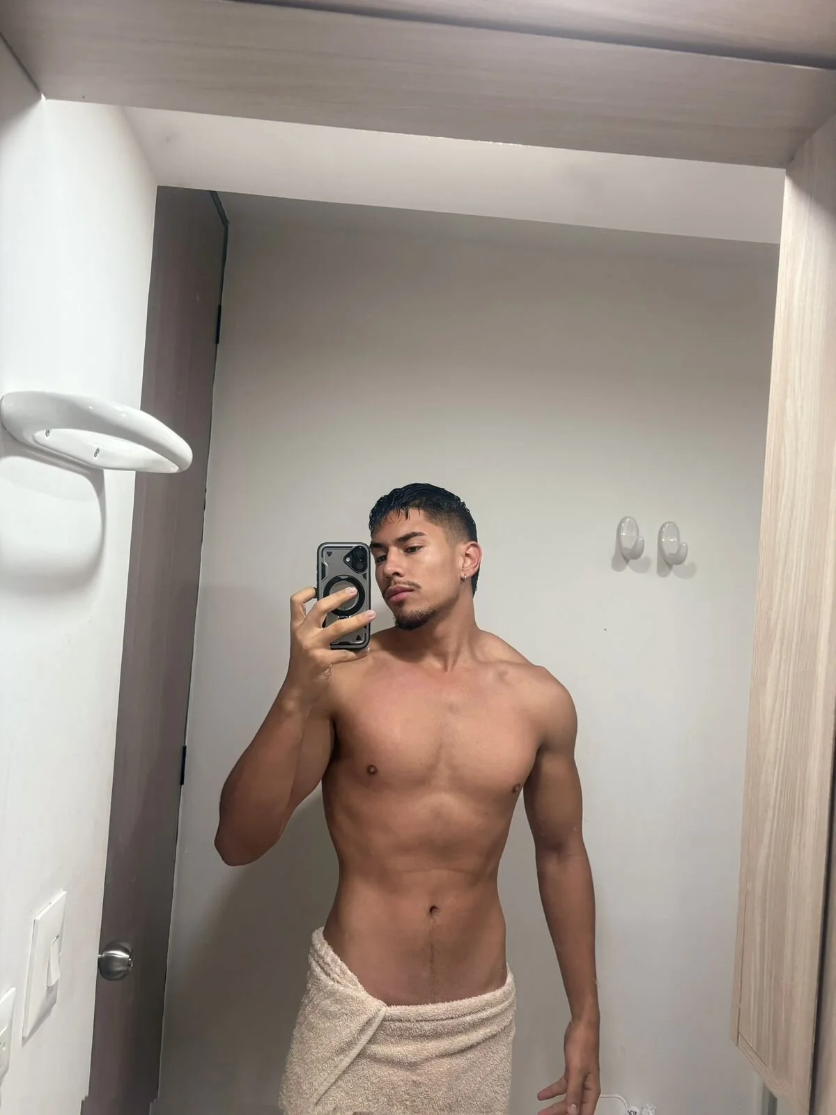 Aaronfox_x Gambar Trending 5367