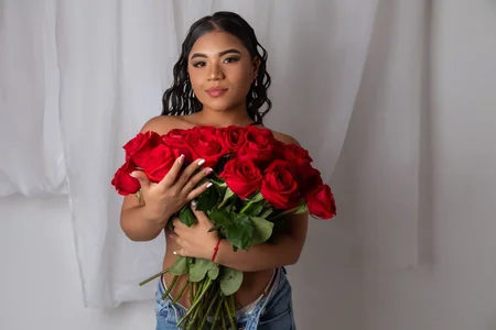 Natashaparker__ I love flowers!🌹 Immagine 