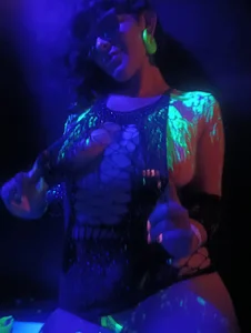 Ali3Martin Waxplay Bilde 2