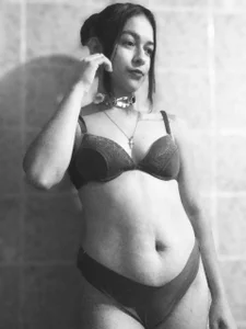 Millyhsantos Linda Poză