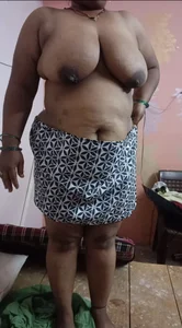 Public de lalitha_couple  Imagens