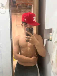 _TaylorBlack: Public ( 5 фото)