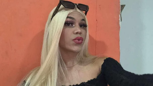 Gaby_Chain01 Public Foto 6