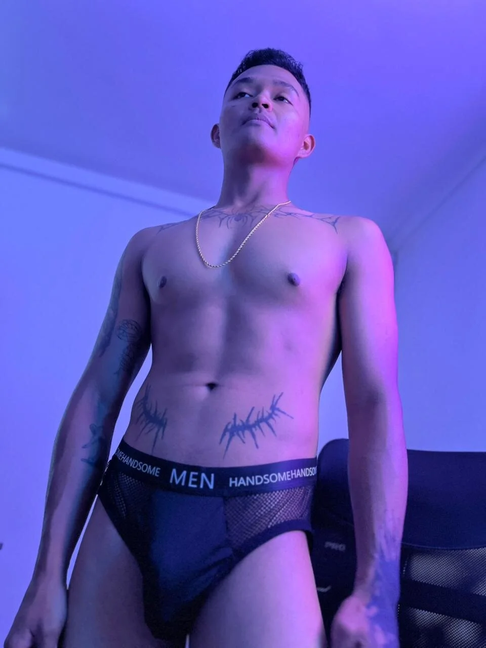 AndrewKenoxx_ Gambar Trending 6863