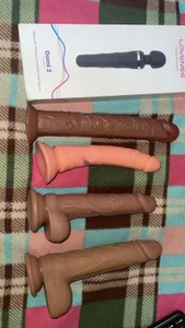 carolineasian18 my favory toys Pic