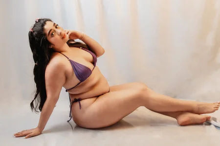 AgathaLynx 🌞Summer Time! Pic 5