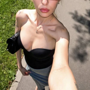 blondesenorita's XXX Nude Photo 1