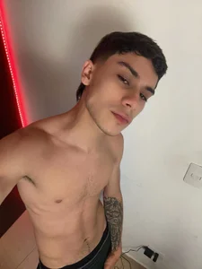 Axel_DavisSM come on bby Foto