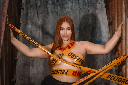 Naughty Leah od LeahxBarker  2 snímek