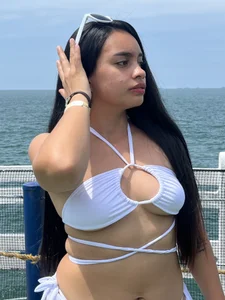 Megansweetcome 💜🤤 Poză