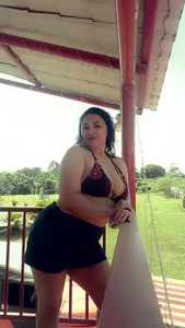 valeria_rivera1 Enjoying a warm weekend 🔥⛺☀️ Pic 3