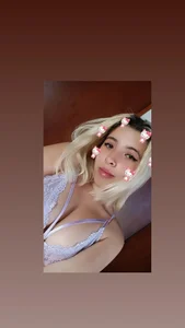 Lizzy_Lace Public Foto 3