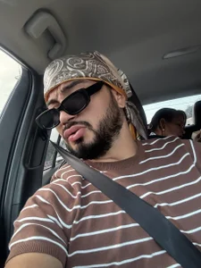 _tony8 kullanıcısının Me albümü -  3 fotoğraf