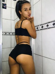 alwaysluxna Public Pic 3