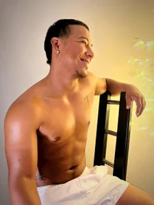 Drake_Jhons Public Pic 3