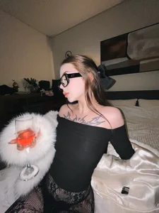 LilyElfie me🫶🏻 Pic 4