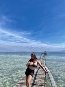 Bombshell_Rebbecca: ulok ( фото)